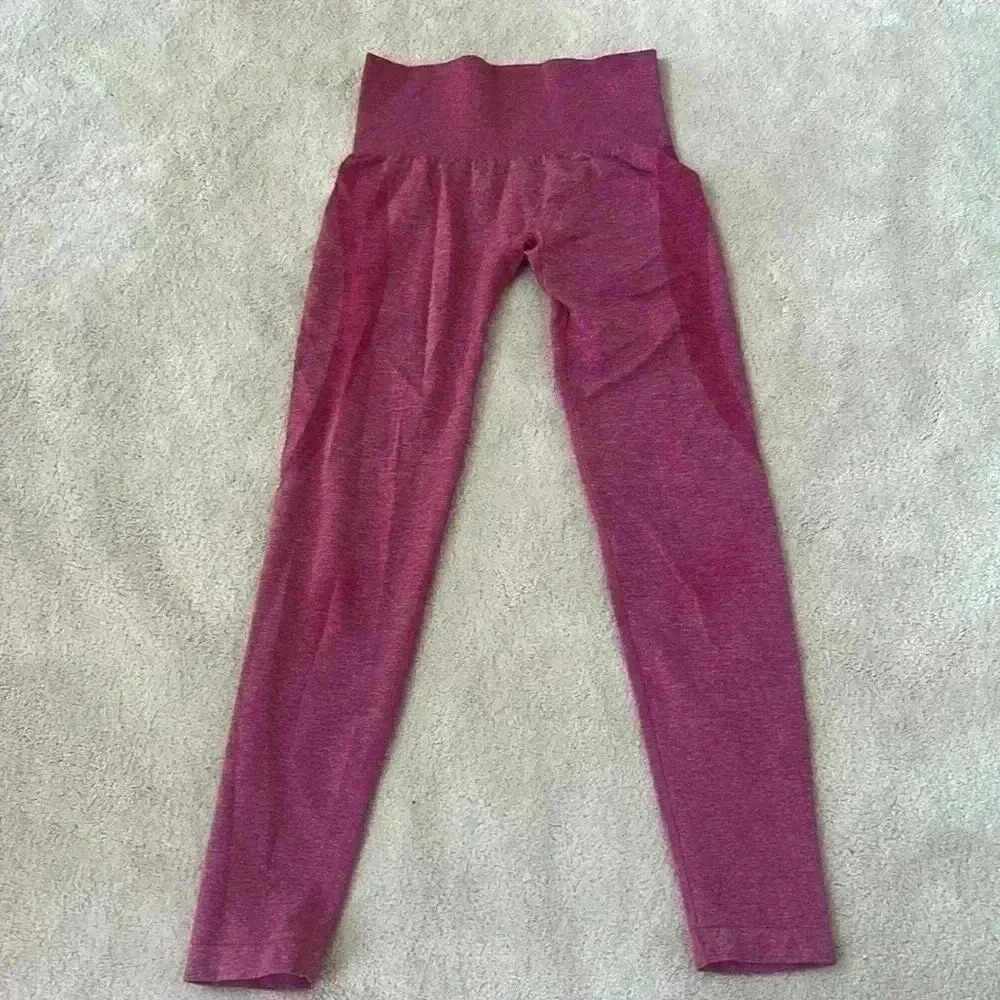 NVGTN- pink  leggings